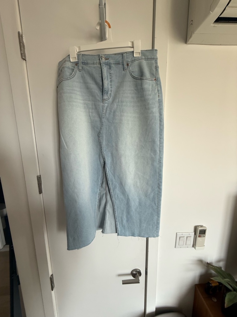 Jessica Simpson Light Blue Denim Midi Skirt with Front Slit